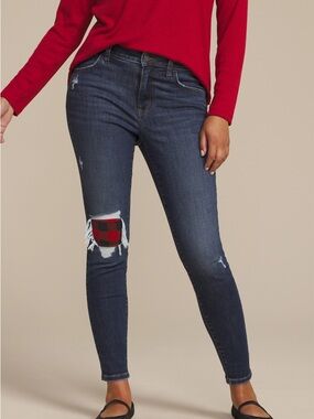 Maurices High Rise Jeggings Medium Distressed Stretch Skinny Jeans Patch